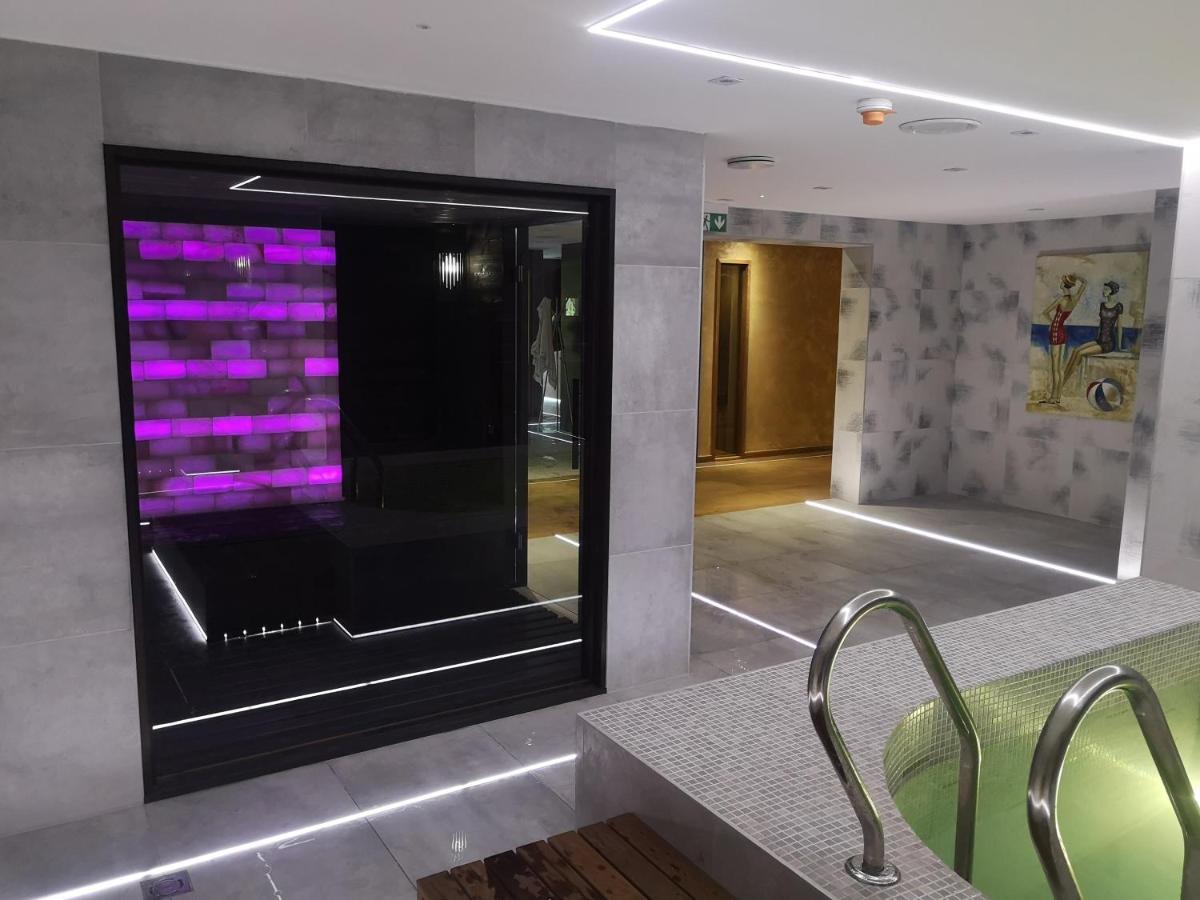 Mf Port Azur Wellness Apartments Siófok Zewnętrze zdjęcie