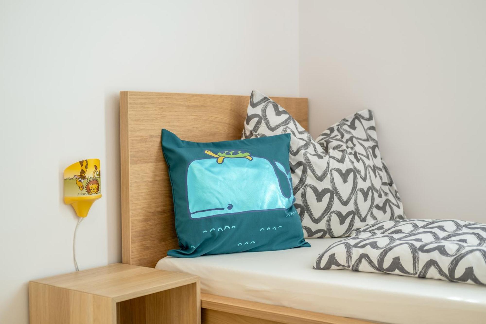 Mf Port Azur Wellness Apartments Siófok Zewnętrze zdjęcie
